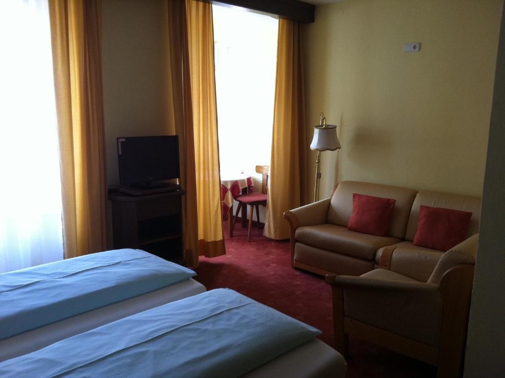 Hotel Happ Innsbruck Quarto foto